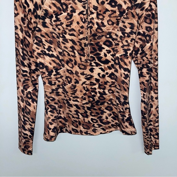 Nip Tuck Swim Rash Guard Top Women's Size 4 US Leopard‎ Print Long Sleeve Swim - Picture 4 of 10
